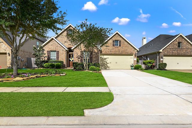2806 Auburn Glade Ct — Firethorne