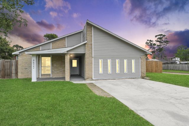 8622 Valley Meadow Dr — Parkwood East Sec 01 R/P