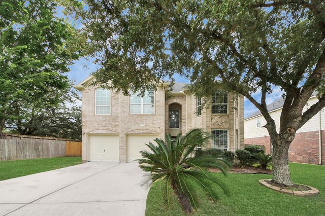 9002 Sundown Dr — Sunrise Lakes Sec 4