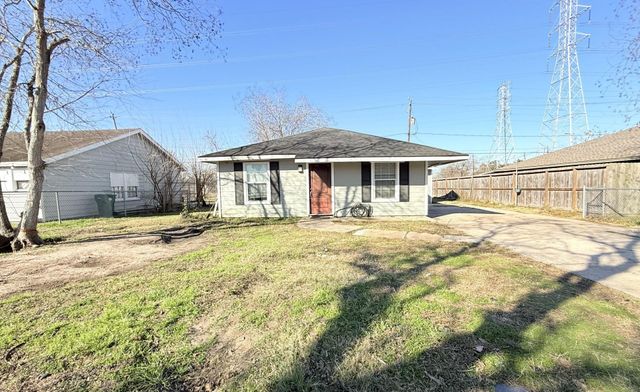 1108 Mobile Dr — Sunset Terrace Sec 01