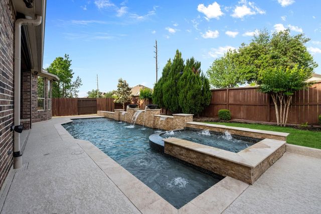 17215 Inyo National Dr — Groves Sec 3