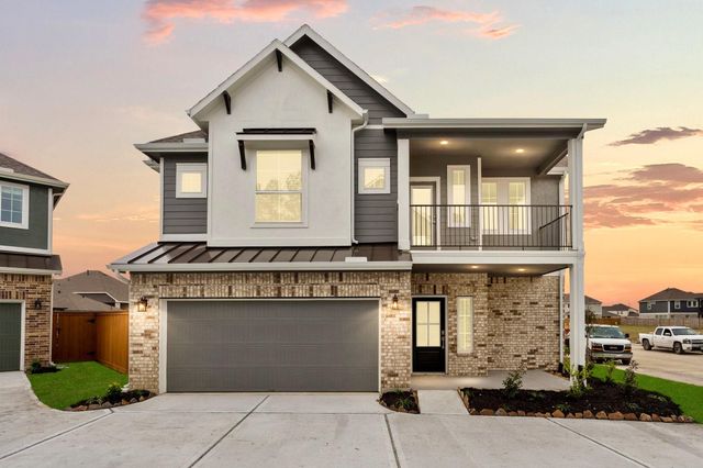 15807 Invergelder Dr — Balmoral