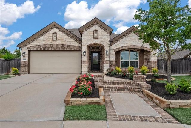15138 Pilant Lake Ct — Bridgeland Parkland Village