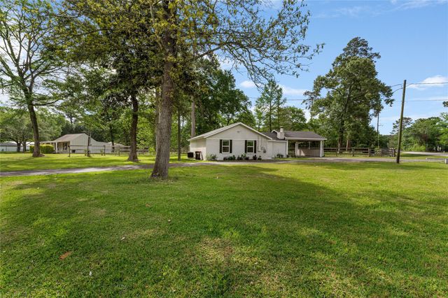 16027 Barbara Ln — Walnut Spgs 03