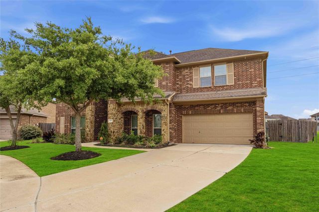 9003 Alps Peak Ct — Grand Vista
