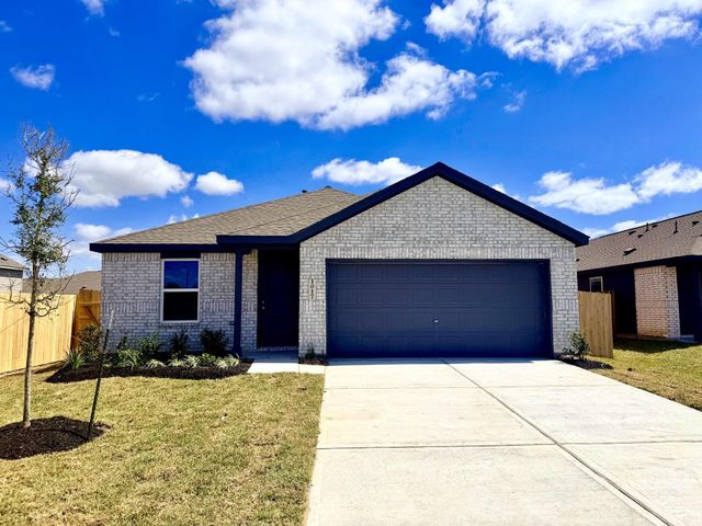 3075 Huntersville Dr — Sunterra