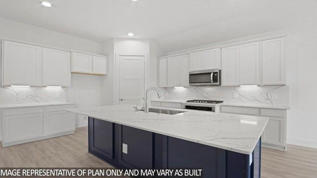 15219 Riverside Dr — Riverside Estates