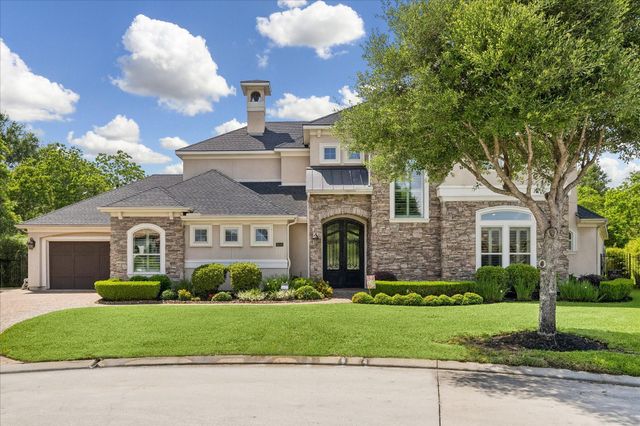 6218 Majestic Hill Dr — Royal Shores