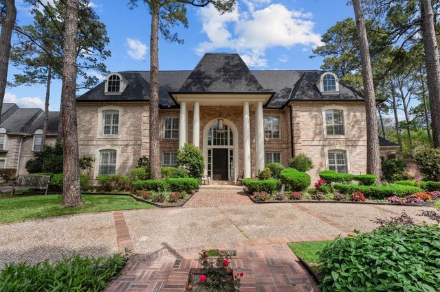 15902 Guinstead Dr — Champion Forest