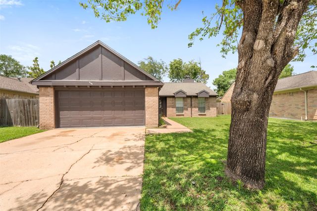 3410 E Heatherock Circle — Chimneystone Sec 3