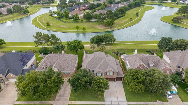 27227 Windy Grove Ln — Cypress Creek Lakes
