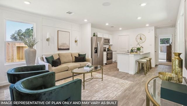 10835 N Baron Village Dr — Baron Village