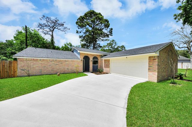 7427 Willow Oak Dr — Pinehurst Sub