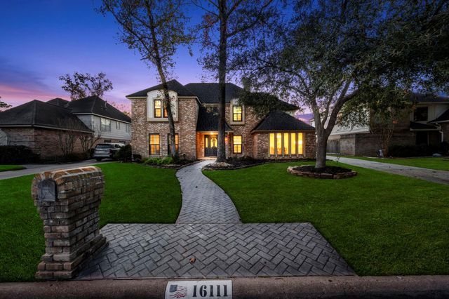 16111 Maplehurst Dr — Champion Forest