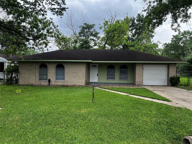 1105 Yorktown St — Heritage Heights Sec 2