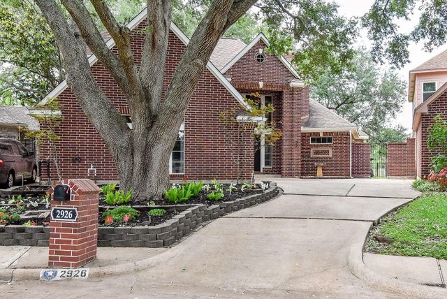 2926 Carnoustie Dr — Quail Valley