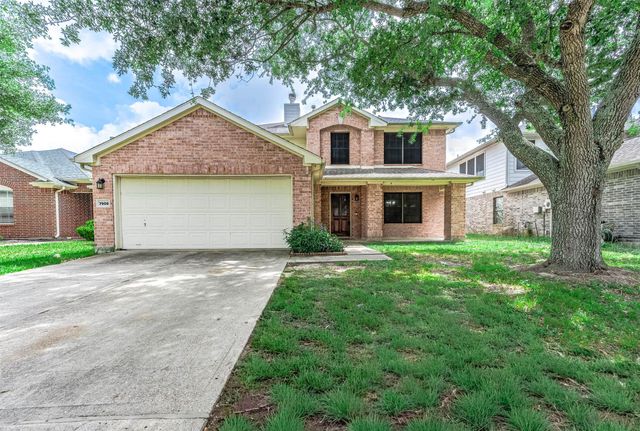 7906 Brookfield St — Hunters Chase Sec 01