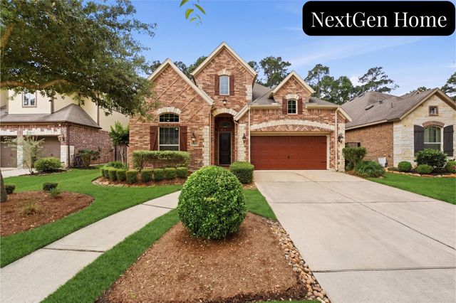 17207 Rainier Creek Dr — Groves