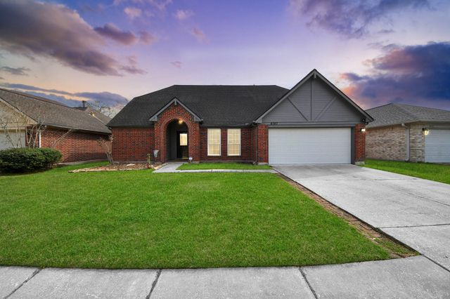 4747 Widerop Ln — Heritage Park Sec 15