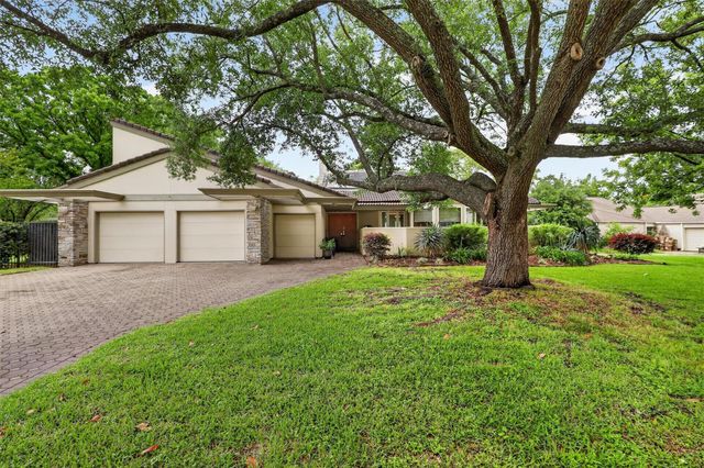 8215 Amber Cove Dr — Atascocita Shores Sec 02