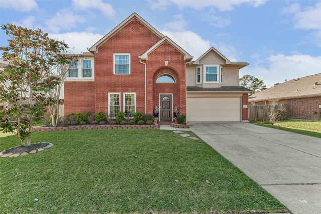 1116 Lake Shore Dr — Sunset Lakes Sec 3
