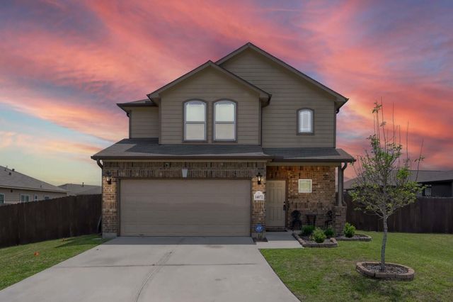 14072 Waukegan Way N — Waukegan Way