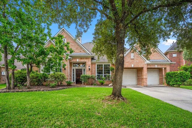 6811 Pinehearth Ct — Windrose
