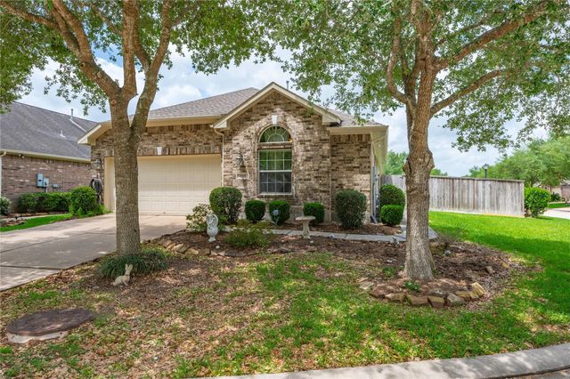 1201 N Riviera Cir — Bellavita At Green Tee