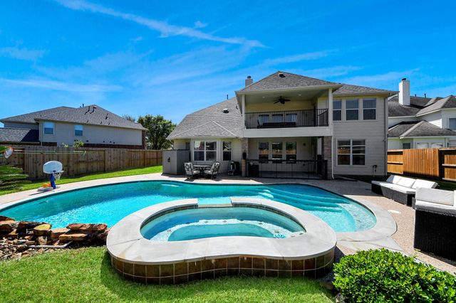 10810 Lake Raven Ct — Cypress Crk Lakes Sec 6