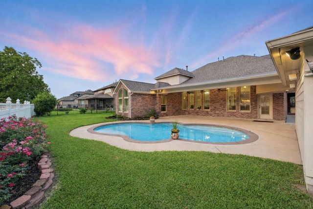 3602 Lindhaven Dr — Audubon Place Sec 2