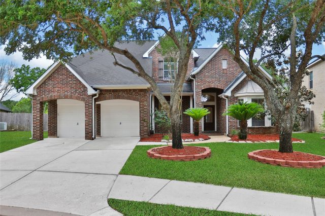 6426 Middlelake Ct — Grand Lakes