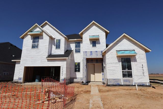 19702 Centennial Park Ln — Dunham Pointe