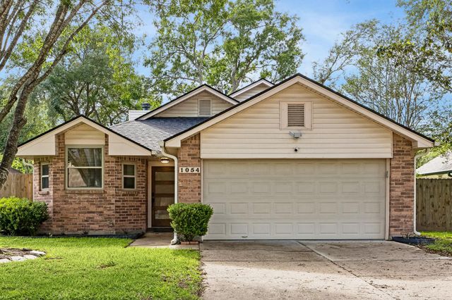 1054 Margate Dr — Southdown Sub