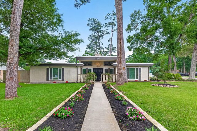25915 Maplewood Dr — Oak Ridge North 02
