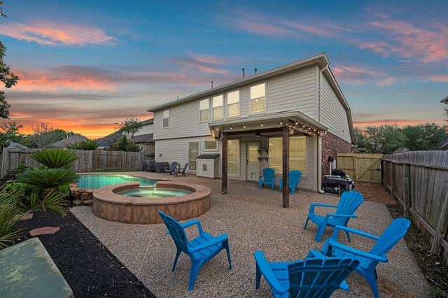 18215 Maple Arbor Ct — Villages Cypress Lakes