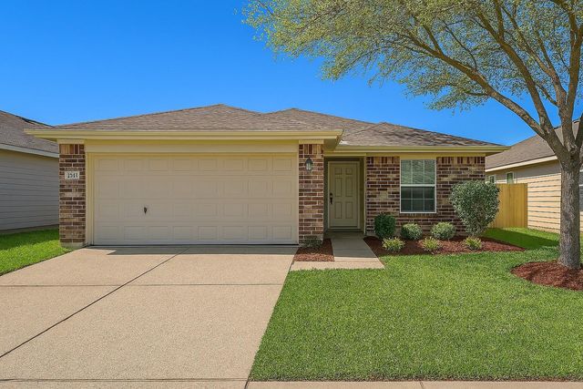 3611 Apache Meadows Dr — Apache Mdws
