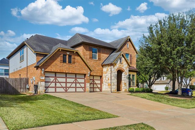 26202 Rustic Ranch Ln — Silver Ranch
