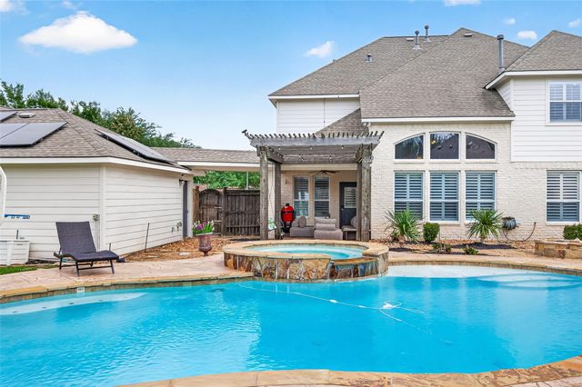 8310 Port Branch Dr — Long Meadow Farms Sec 3