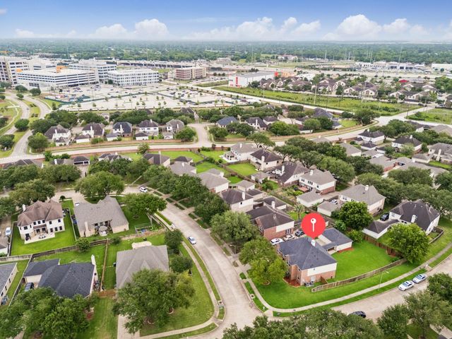 5002 Hearth Hollow Ln — Riverpark