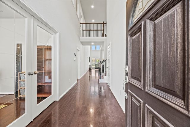 2610 Parker Oak Pass — Sienna Plantation