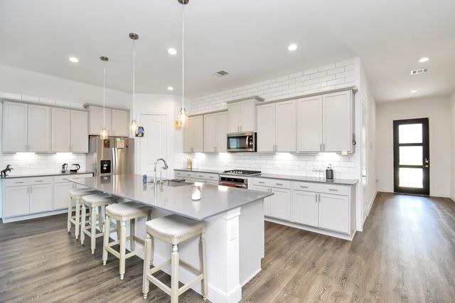 21114 Melshell Dr — MARVIDA