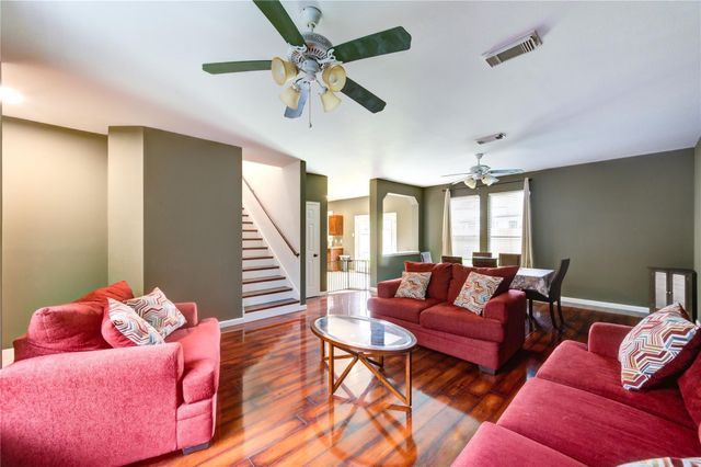 907 Saginaw Bay Ct — Northwood Pines Sec 01