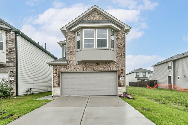 3618 Shire Valley — Lexington Village