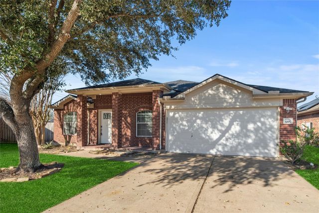 3207 Rainhill Ct — Raintree Village