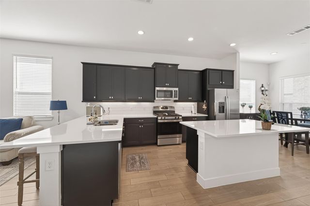 7911 Coco Verde Dr — Marvida Sec 21
