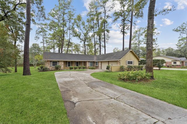 714 Golden Bear Ln — Forest Cove
