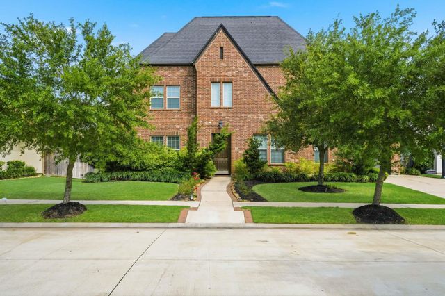 5735 Genoa Springs Ln — Riverstone