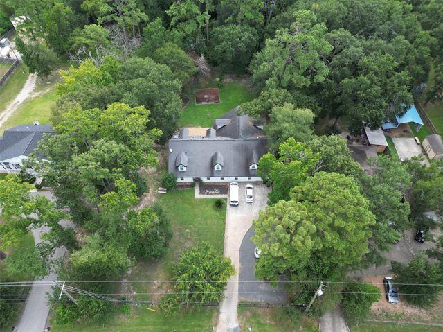 29818 E Hawthorne Dr — Spring Hills 05