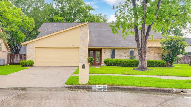 3811 Lamplighter Cir — Quail Valley East Sec 5