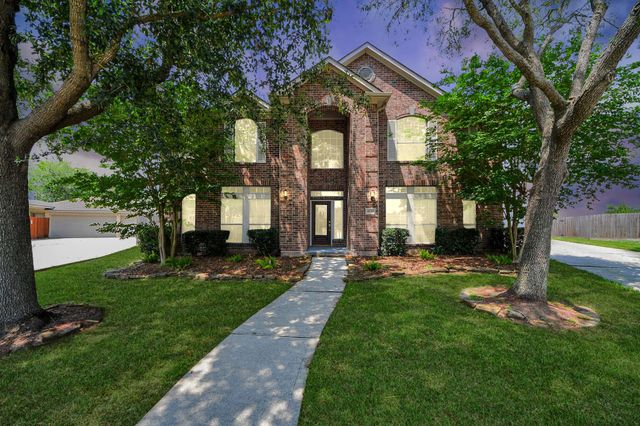 4230 Waterwood Dr — Country Club Estates Sec 01